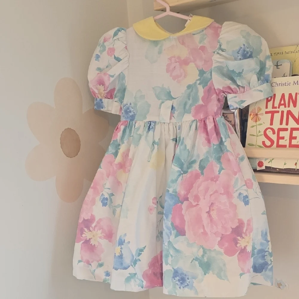 Vintage Floral Kids Dress with Yellow Collar Size 2T - Picture 2 of 8